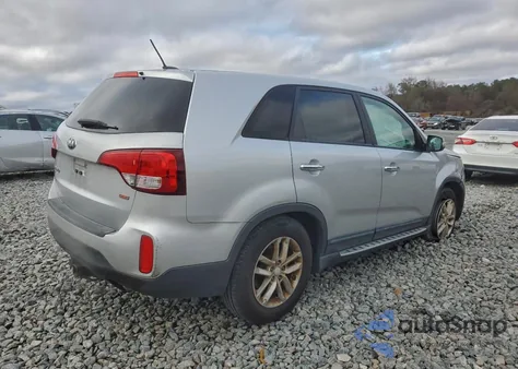 2015 Kia Sorento Lx z USA, uszkodzony, nr VIN 5XYKT3A69FG567993